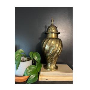 Urnes de crémation au design magnifique, urnes pour adultes, pots pour cendres commémoratives, récipient en métal pour les services funéraires - Product Image 3