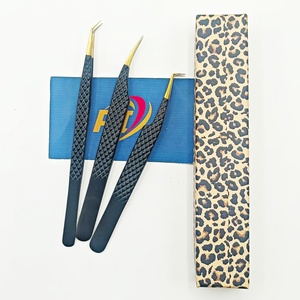 Pinces à cils en acier inoxydable avec logo personnalisé, forme de dauphin, courbées, fines, 90/45 degrés, anti-magnétiques, durables, outils pour cils OEM/ODM - Product Image 2