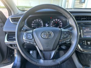 Toyota Avalon XLE FWD d'occasion propre 2018 - Product Image 4