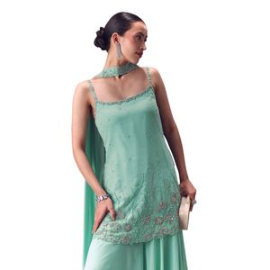 Mare verde Kurta Sharara Set con girocollo Dupatta vivace festa di nozze indossa abiti da donna di design etnico per le occasioni Festive - Product Image 5