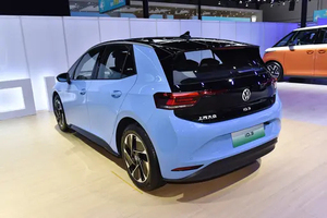 Excellent état pour Volkswagen Pure Car ID.3 451KM, voitures d'occasion avec livraison mondiale - Product Image 4