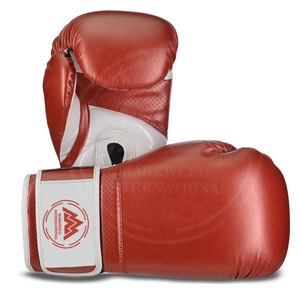 Guantes de boxeo de cuero para entrenamiento de combate profesional para hombres Guantes de boxeo cómodos con logotipo personalizado - Product Image 1