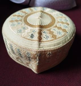 Chapeau musulman de bonne qualité pour homme chapeau islamique pour la prière mode coton et polyester tissu hommes chapeau musulman du Bangladesh - Product Image 2