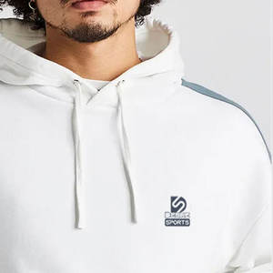 Ensemble sweat à capuche et short pour homme, 100 % coton, coupe ajustée, respirant, haute qualité, collection automne, fabriqué au Pakistan, best-seller - Product Image 3