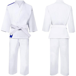 Kimono de karaté personnalisé avec logo pour les professionnels des arts martiaux, uniforme en coton renforcé, construction respirante et légère, sur mesure - Product Image 5