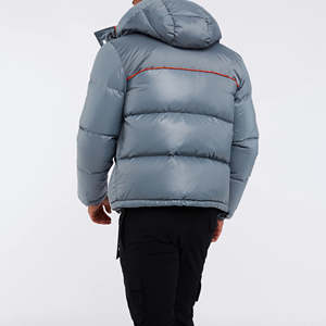 Veste matelassée à capuche imperméable surdimensionnée et légère pour hommes pour l'extérieur Veste coupe-vent chaude d'hiver Fournisseur de gros OEM - Product Image 6