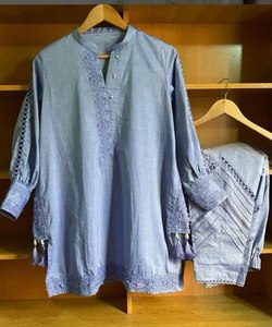 Off-<b>white</b> Maxi Apparel with Classic Stitched Garment Design Perfect for Stylish Women Looking for Modern and Fashionable Modest - Product Image 2