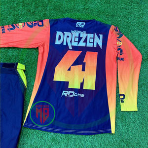 Combinaison de course de motocross respirante et confortable de fabrication professionnelle pour hommes, vêtements de sport de haute qualité, uniforme de course de motocross - Product Image 3