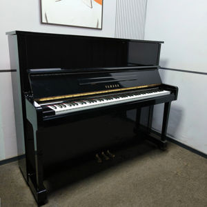yamahas U10Bl Black Acoustic Upright Piano for Professional Players Used Japanese <b>Second</b> <b>Hand</b> Piano Solid <b>Wood</b> 88keys - Product Image 1