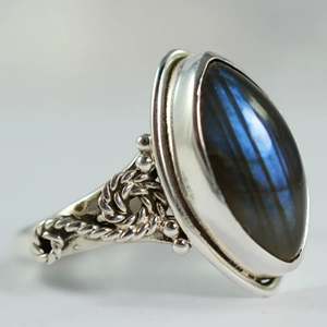Bague artisanale romantique bohème en argent sterling 925 avec labradorite taille marquise, pierre de naissance de novembre, cadeau idéal pour elle - Product Image 6