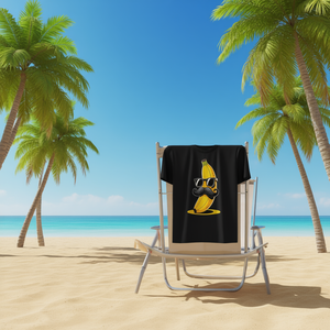 T-shirt Promozionale con Faccia di Banana e Occhiali da Sole - T-shirt Divertente con Frutta sul Viso - Product Image 3