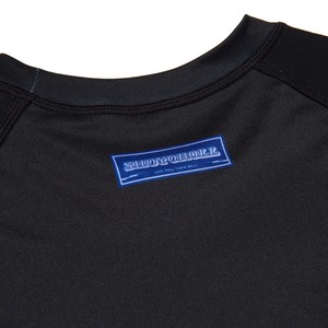 เสื้อบีบอัดระบายอากาศแขนยาวสำหรับเล่นกีฬาเสื้อโพลีเอสเตอร์/ ไนลอนพิมพ์โลโก้ได้ตามต้องการ - Product Image 3