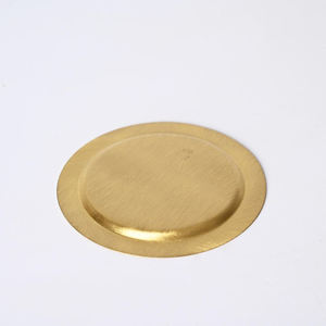 Sous-verre arrondi en métal hautement conçu en forme et finition personnalisées sous-verres de vaisselle plaqués brillants disponibles - Product Image 5