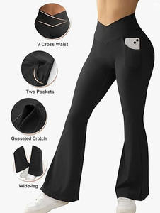 Venta al por mayor personalizado acanalado pantalones acampanados en forma de V cintura elástica Fitness Yoga Leggings con bolsillo - Product Image 2