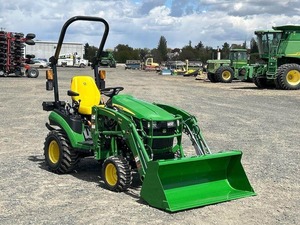 Tracteur compact agricole John Deere 1025R d'occasion et neuf 2023 à vendre - Product Image 6