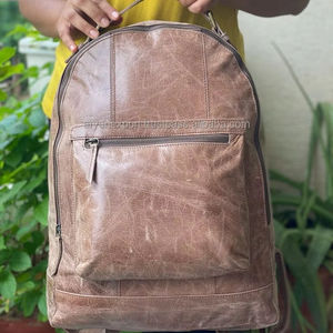 Handmade Crunch Leather Backpack Stylish Crunch Leather <b>Rucksack</b> Backpack - Product Image 4