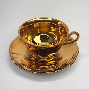 Ensemble de sous-verres artistiques durables en métal avec des motifs décoratifs uniques parfaits pour les maisons modernes et les salons élégants - Product Image 5