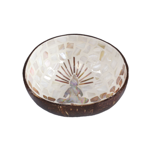 Bol d'éveil vietnamien en noix de coco au design rustique avec incrustation de nacre, cadeau unique Bouddha, prix abordable - Product Image 1