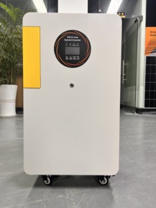 Sistema di accumulo energetico all-in-one 7.68kWh 25.6V con batteria LiFePO4 e inverter da 3.6kW per casa e energia solare - Product Image 2