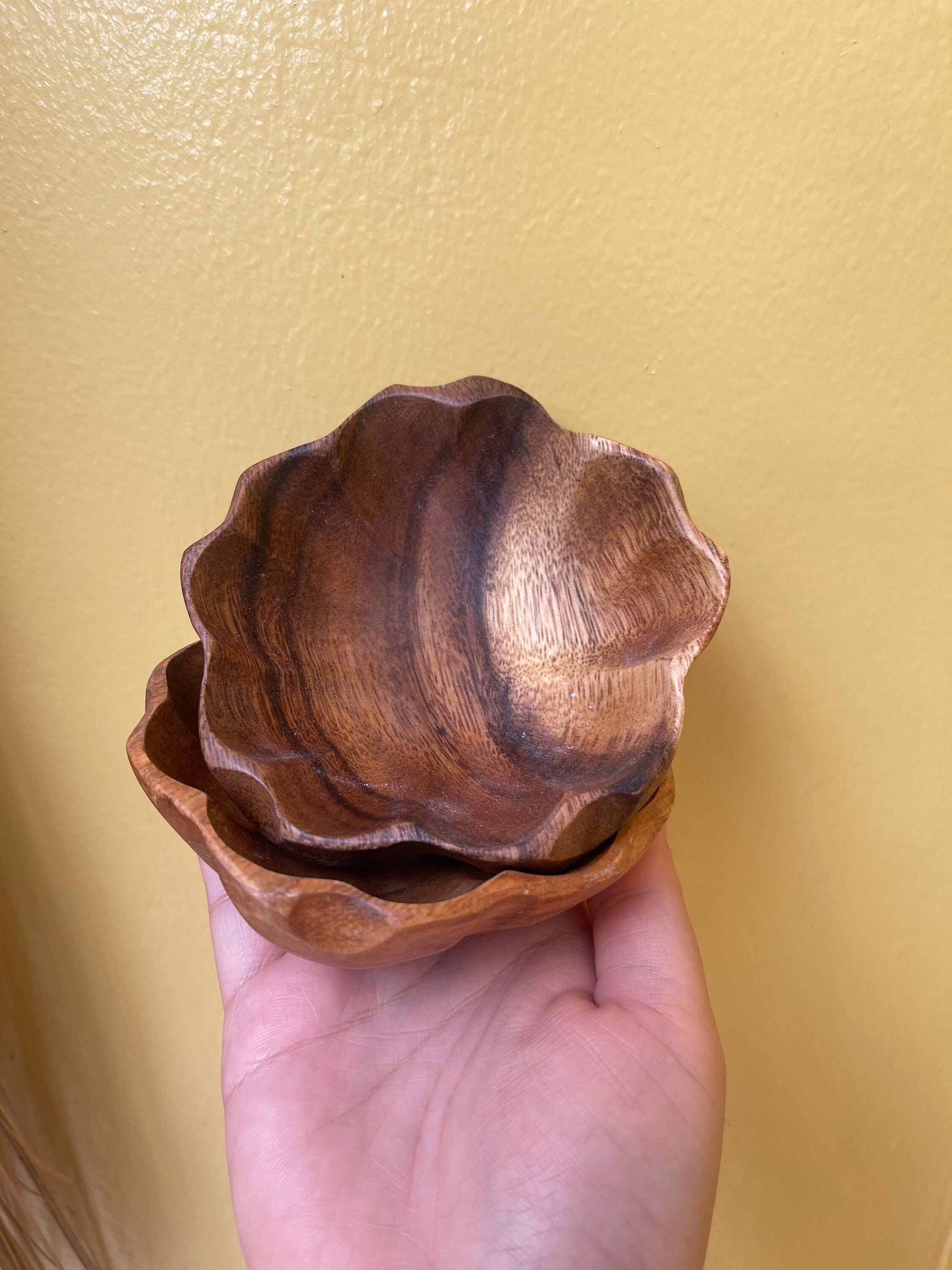 Available in different Colors