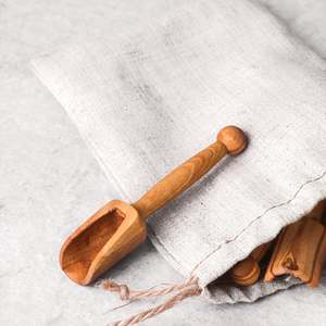 Juego de 6 Cucharas Pequeñas de Madera de Olivo para Hierbas y Especias - Product Image 3