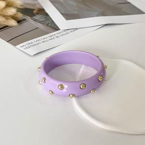 Populaire Ins Mode Dames À La Main Résine Bracelet Incrusté Or Perles Usine Ventes En Gros Directes - Product Image 3