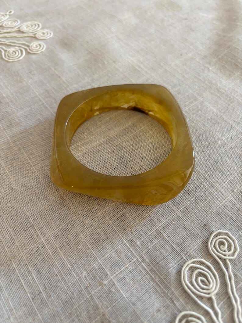 กำหนดเอง