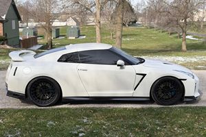 NISSAN GT-R PREMIUM 2018 USADO, Volante a la Izquierda/Derecha - Product Image 4