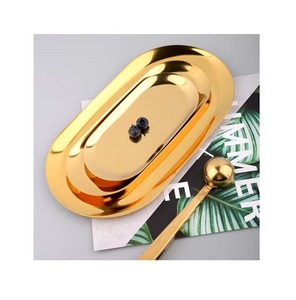 Plateau à huîtres au design antique de luxe avec un grand or poli avec une forme et une taille personnalisées, maquillage polyvalent à faible taux - Product Image 1