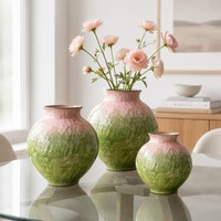 Ensemble de 3 vases en céramique dégradé ombré nordique, vases à fleurs luxueux roses et verts brillants pour une décoration intérieure moderne