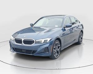 ¡COMPRA AHORA! Subasta de Autos Usados para Uso Comercial: Sedán Serie 3 330i RWD 2025 - Product Image 1