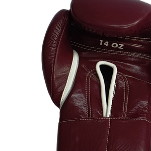 Guantes de boxeo de cuero auténtico de buena calidad, superventas al por mayor y personalizados, guantes de boxeo de entrenamiento de competición para adultos con logotipo personalizado - Product Image 3
