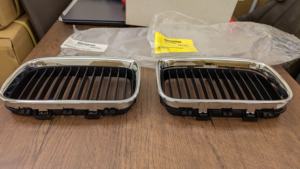 Grille de calandre pour E36 91-98 chromée/noire (BM07007GAL/GAR) - Product Image 3