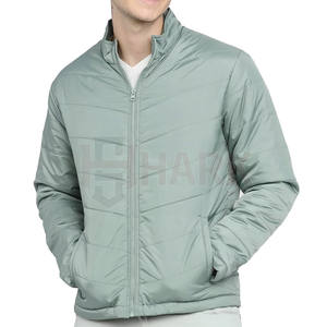 Nouveau style veste bouffante à la mode pleine fermeture éclair lettres imprimées poches welted col montant couleur unie coupe régulière utiliser marque privée - Product Image 1