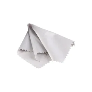 Chiffon de nettoyage personnalisé pour lunettes, pour maintenir les performances optimales de votre appareil - Product Image 1