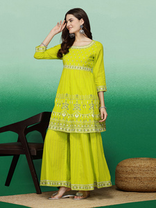 Kurtis Rama Exclusifs pour Femmes, Design Tendance, Magnifique Tissu en Coton Pur Vert Lime, Broderie, Ensemble Sharara Salwar Ethnique - Product Image 6