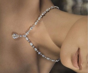 Moissanite diamant pendentif collier ras du cou collier de perles à la mode prix de gros Design bijoux colliers de perles femmes - Product Image 4