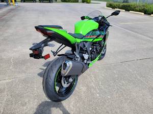 Moto Kawasaki Sportbike 2024 d'occasion Ninja ZX-6R KRT Edition - Product Image 5