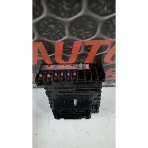 Boîtier porte-fusibles AUDI A3 Cabriolet Série (8P7) (08>13) 8F050109 Essence 1.6 - Product Image 6