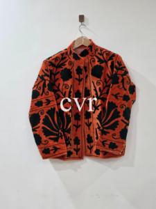 Veste élégante en velours à col mandarin avec motif floral brodé à la main, manches longues, automne, femme, grande taille - Product Image 1