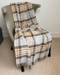 ผ้าห่มขนแกะแข็งสีกรมท่าสำหรับงานหนักเทคนิคการทอผ้าวูล80% สวมใส่ได้พกพาสะดวกใช้ในบ้านโรงแรมการเดินทางแคมป์ปิ้งสี่ฤดู - Product Image 3