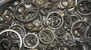 Livraison Rapide – Déchets de Carbure de Tungstène PUR en Forme de Flocons, Grade HMS, Satisfaçon aux Exigences de Fabrication et de Recyclage Urgentes - Product Image 6