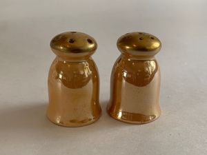 Juego de Salero y Pimentero de Latón Hecho a Mano de Lujo con Tono de Latón Natural y Diseño Funcional, Ideal para Uso en el Hogar y Restaurantes - Product Image 5