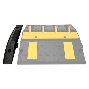 แผ่นยางชะลอความเร็ว PVC สำหรับลานจอดรถกลางแจ้ง ขนาด 50 x 8 x 6.5 ซม. สำหรับความปลอดภัยบนถนน - Product Image 2