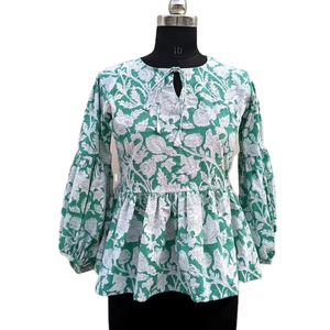 Blusa de verano con estampado de bloques indios Blusa bohemia de algodón puro con diseño floral Top con estampado de bloques de moda - Product Image 1