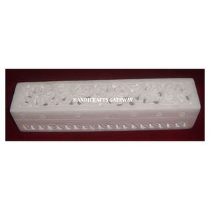 2024สินค้าใหม่กล่องเครื่องประดับแกะสลักทรงสี่เหลี่ยมหินอ่อนสีขาวดีไซน์สวยทำมือพร้อมอุปกรณ์ตกแต่งบ้าน - Product Image 1