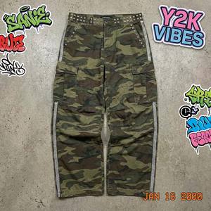 Pantalones Deportivos de Camuflaje Estilo Hip Hop Urbano, Corte Holgado, Estética Vintage Grunge, 100% Algodón, Ecológicos y Transpirables - Product Image 3