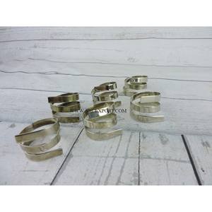 <b>Silver</b> Plated Metal <b>Napkin</b> Ring Superior Quality Handmade Fancy Tissue Holder Round Shape Luxury New Metal <b>Napkin</b> Ring Supply - Product Image 2