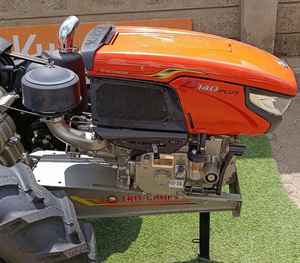 Tracteur à chenilles Kubota ZT140 Plus à rayon de braquage nul, 22 CV, équipement de pelouse commercial - Product Image 2