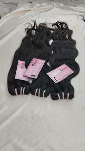 Precio al por mayor 24 "Extensión de cabello rizado natural de alto grado Cabellos Remy sin procesar dibujados individuales Extensión de cabello humano indio 100% - Product Image 6